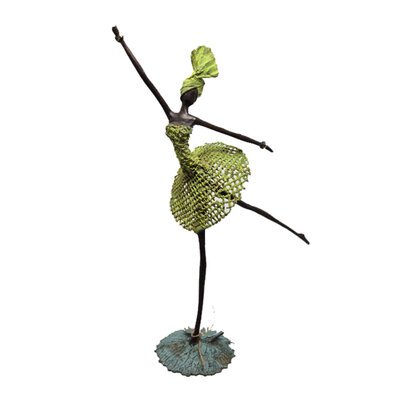 danseres-lichtgroene-jurk