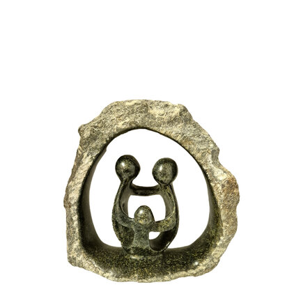 familie 3 in ruwe steen