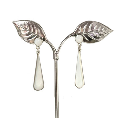 oorstekers zilver paarlemoer