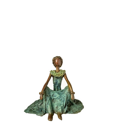 zittende vrouw trots