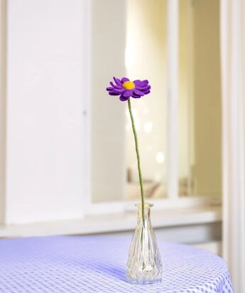 Margriet, vilt paars