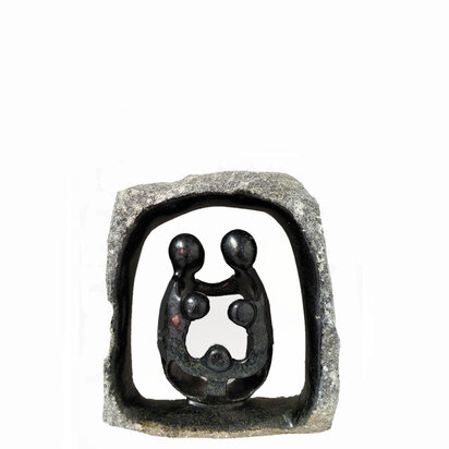 Familie 5  in ruwe steen