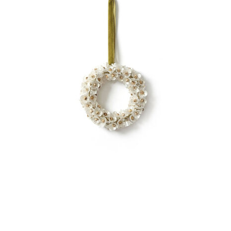 Kleine krans amandelbloessem