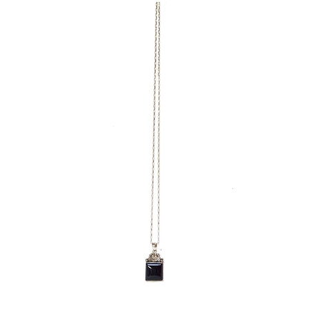 Hanger onyx met zilveren ketting