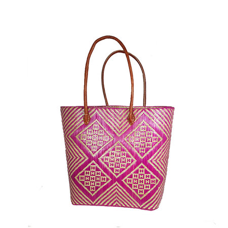 Mand mada fuchsia