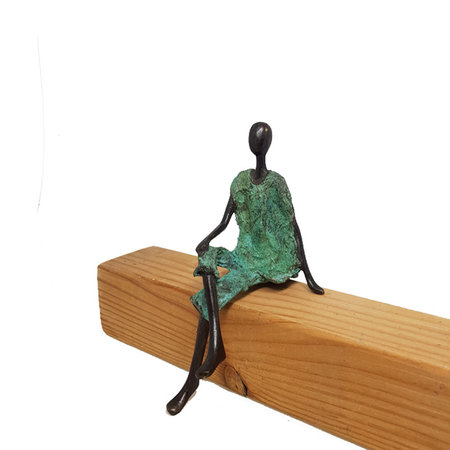Zittende man in groen (8)