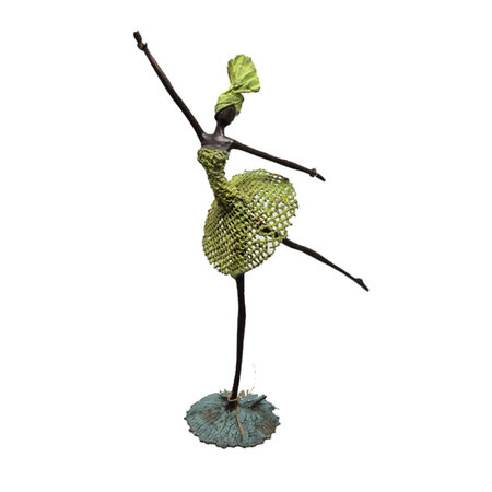 Danseres in groene jurk