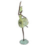 Danseres in groene jurk